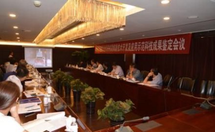 【媒体报道】人民网：万吨级合成橡胶连续液相混炼新技术制备的绿色轮胎达世界先进水平